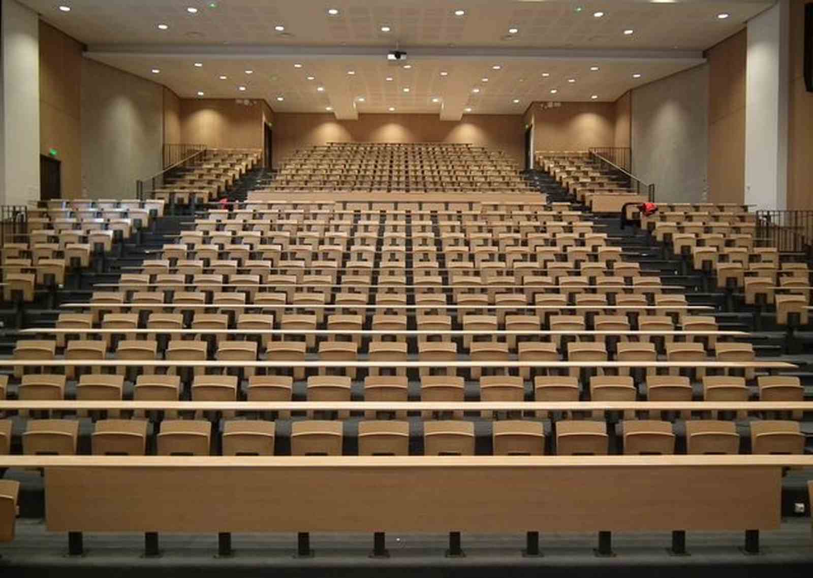conference hall seating suppliers